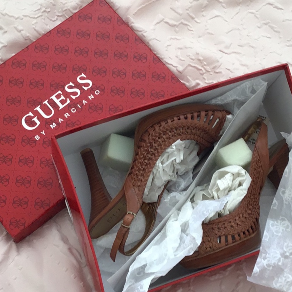 Guess by Marciano Leather 4” Heel Sandals 35/5